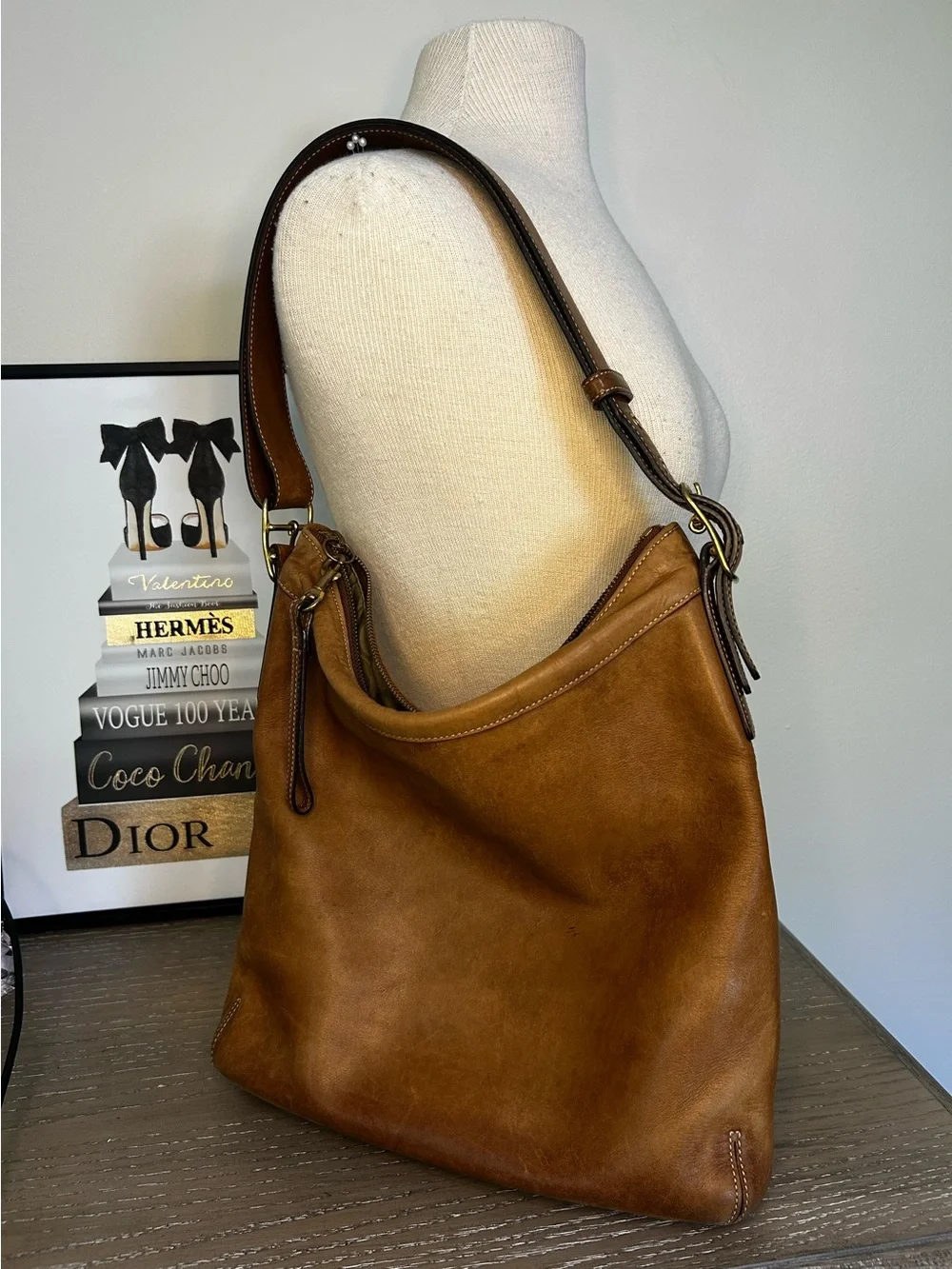 Coach Vintage Legacy Slim Adjustable Strap Shoulder/Crossbody Cognac Leather Bag